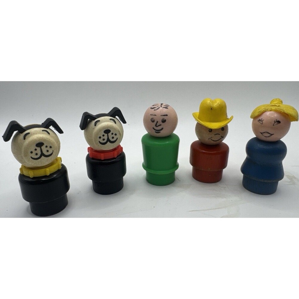 Vintage Fisher-Price Little People Various Characters And Dog Family Lot of 5